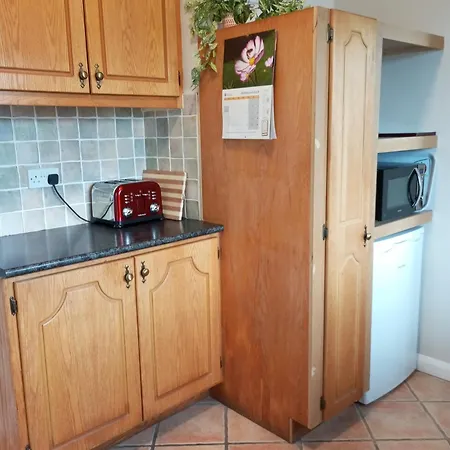 Mae's Chalet Galway