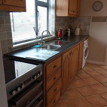 Mae's Chalet Apartman Galway